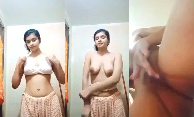 Cute Desi Girl Shows Nude Body