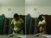 Tamil Bhabhi Changing Cloths record By Hidden Cam