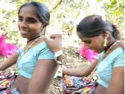 Desi Village Girl Showing Pussy