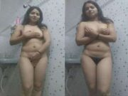 Sexy Desi Girl Blowjob