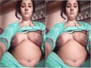 Sexy Paki Girl Showing Her Boobs and Pussy Part 2