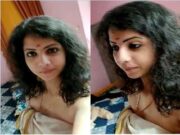 Sexy Tamil Girl Record Selfie For Lover