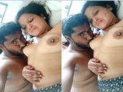 Sexy Desi Bhabhi Boob sucking By Dewar