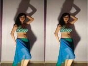 Hot Desi Girl Belly Dance