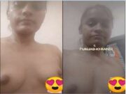 Punjabi Girl Showing Her Boobs and Pussy