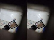 Sali Bathing Record In Hidden Cam part 1