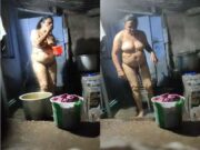 Desi Mature Telugu Bhabhi Bathing Record In Hidden Cam