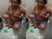 Desi Bhabhi Bathing