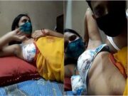 Today Exclusive- Village Bhabhi Give Handjob