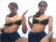 Today Exclusive- Cute Tamil Girl Showing Her Boobs and Pussy