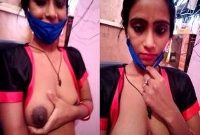 Today Exclusive- Desi Bhabhi Boobs Sucking