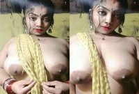 Today Exclusive – Super Horny Desi Bhabhi Shows her Big Boobs