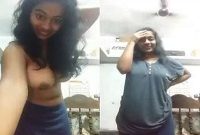 Today Exclusive – Cute Desi Girl Shows Boobs