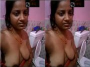 Today Exclusive – Bhabhi Showing Boobs And Pussy On VC Part 2