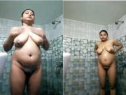 Today Exclusive – Mallu Bhabhi Bathing