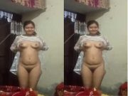 Today Exclusive – Sexy Bhabhi Shows her Boobs and Pussy