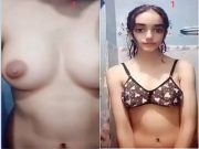 Today Exclusive-Paki Girl Shows Her Boobs