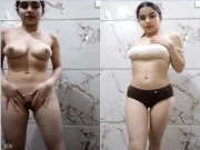 Today Exclusive-Cute Desi girl Shows Her Boobs and Pussy