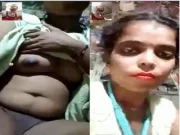 Today Exclusive- Desi Village Girl Shows her Boobs and Pussy