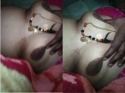 Today Exclusive- Telugu wife Shows her Boobs