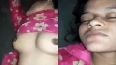 Today Exclusive- Sexy Desi girl Shows Her Boobs and pussy