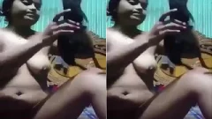 Desi Girl Shows Her Boobs and Pussy