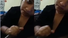 Sexy Lankan Girl Give Handjob