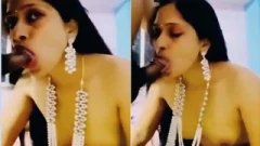 Desi Wife Sucking Dick