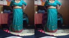 Desi Bhabhi Changing