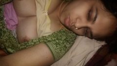 Tharki Desi Aunty Nude Leaked Photos