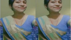 Desi Girl Sucking Lover Dick